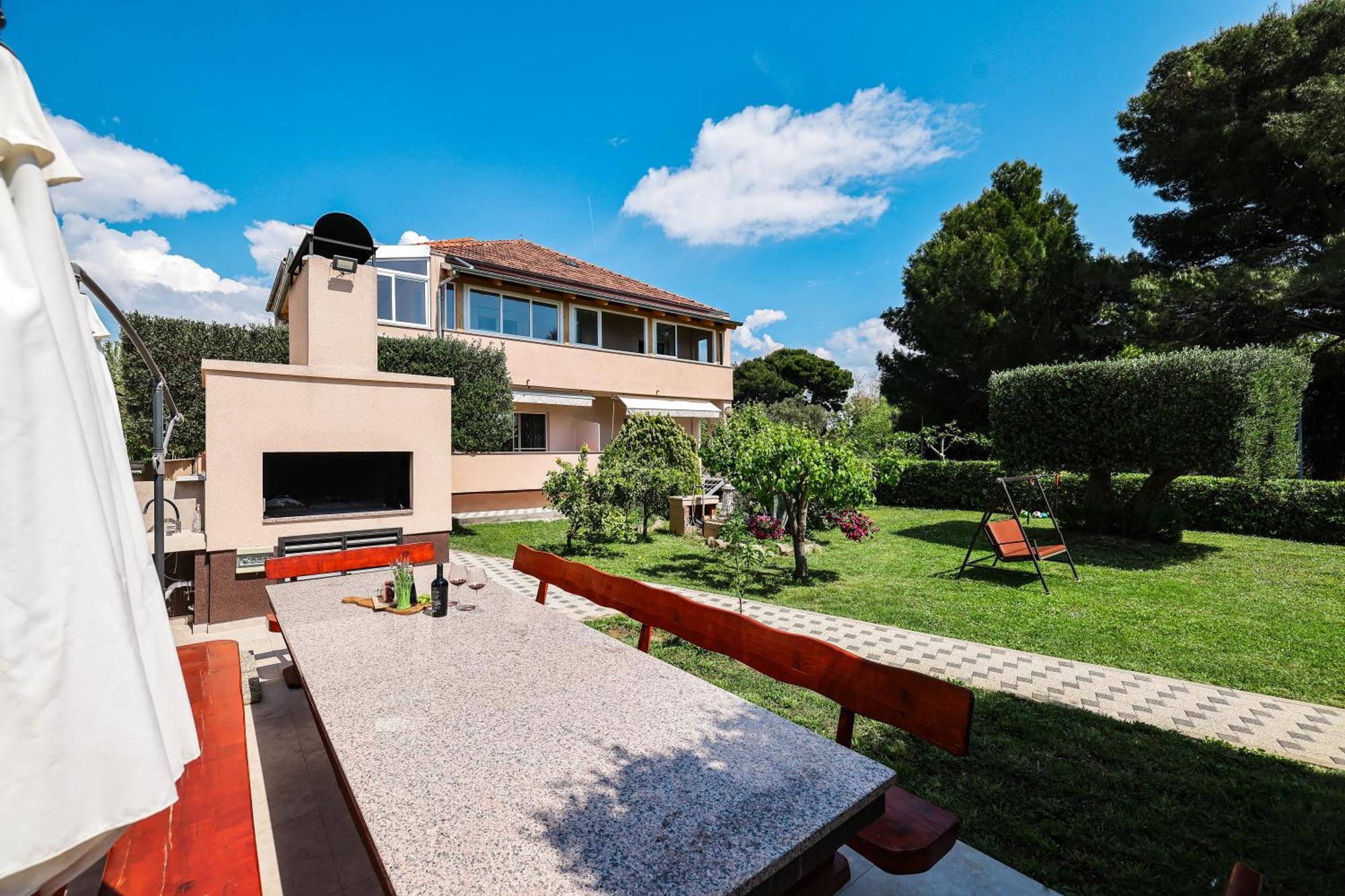 Apartments Becky On A Sandy Beach Without Crowd Sukošan Exterior foto